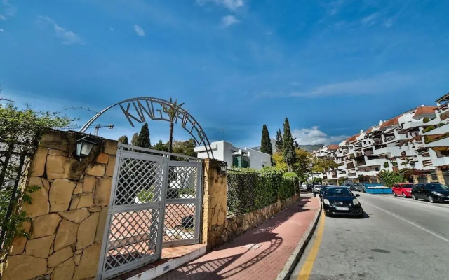 Luxury Apartment On The Golden Mile