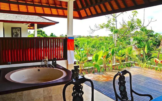 Aqua Bali Villa
