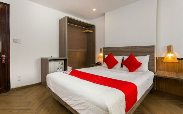 Amanda Phan 3 Hotel by OYO Rooms