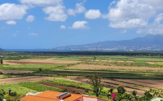 972D3 - Villa Tamarin 240m2 vue panoramique