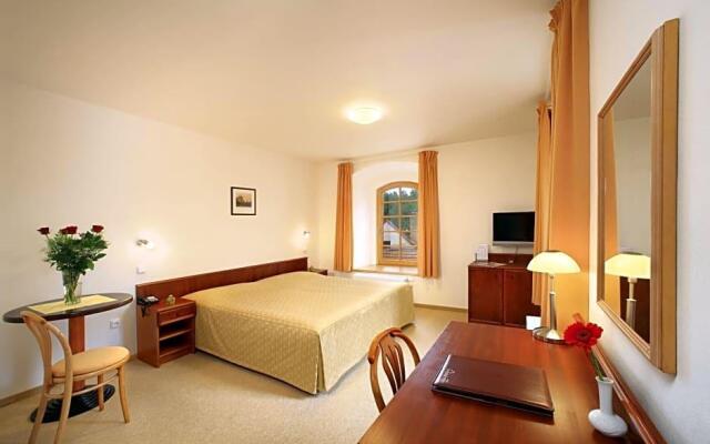 LH Hotel Mlýn Old Town