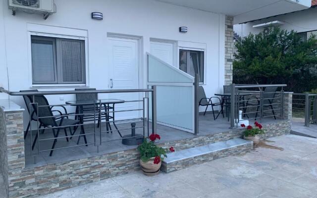 Skoulidis Family Apartments