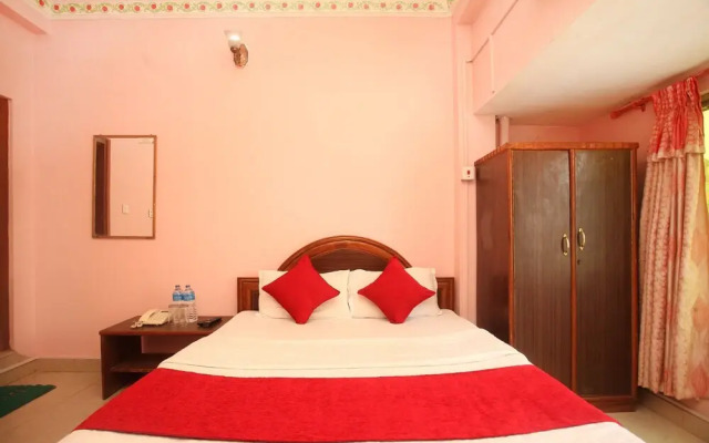 OYO 366 Hotel Anmol