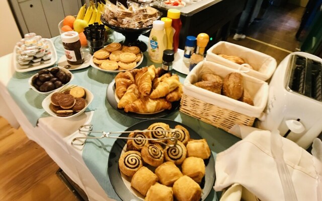 Budapest Heritage Guest House