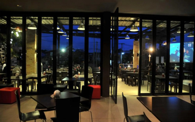 JP Emerald Hotel