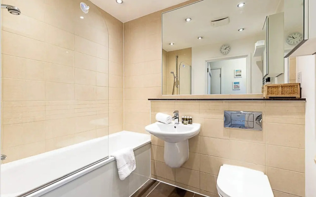 Chic & Modern Dalston Apartment