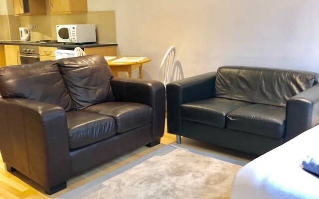 Liverpool City Centre Apartment