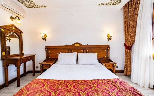 Costa Bitezhan Hotel