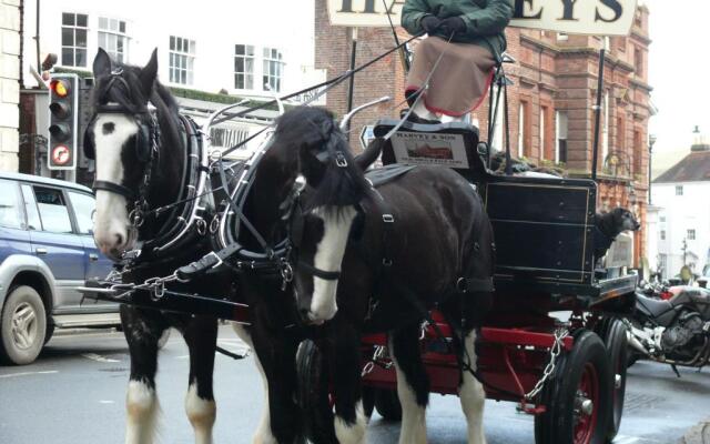 The White Hart