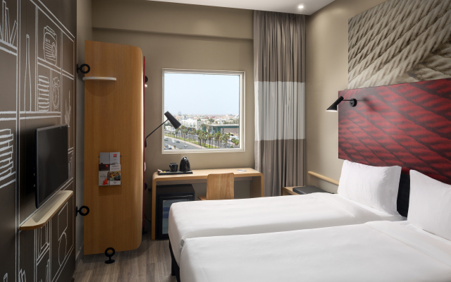 ibis Jeddah Malik Road