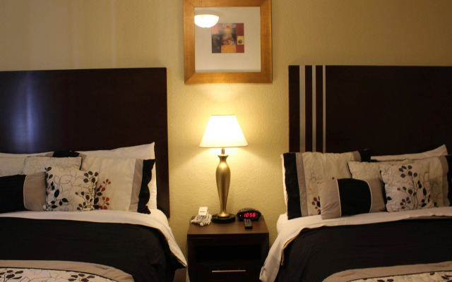 Lombard Plaza Motel