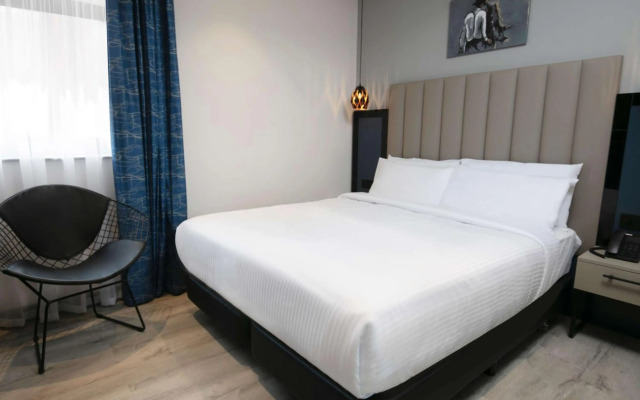 Spark by Hilton Luton