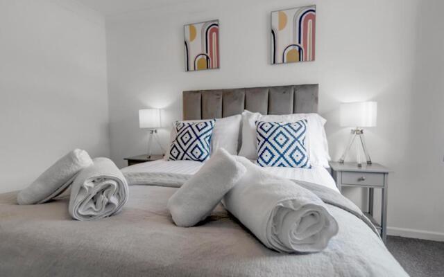 3 Bedroom Stylish Home in Norwich