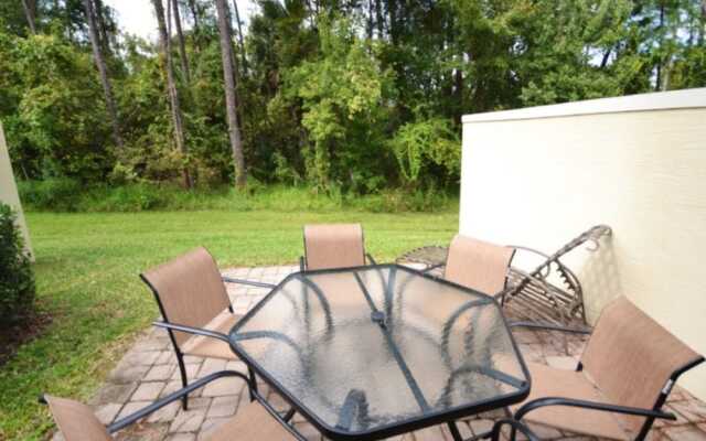 Fountains Retreat 4 Bedroom Condo by RedAwning