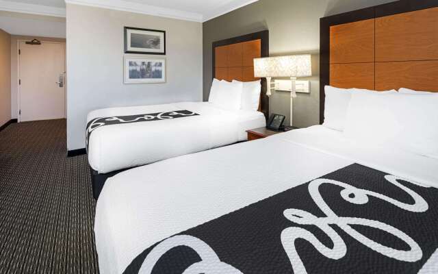 La Quinta Inn & Suites by Wyndham Buena Park