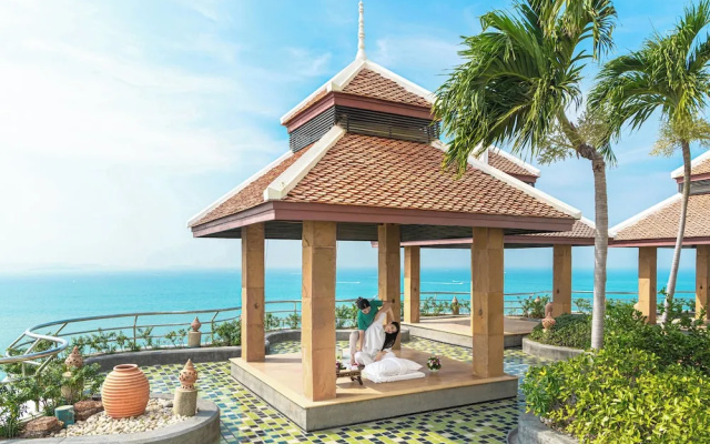 Royal Cliff Hotels Group