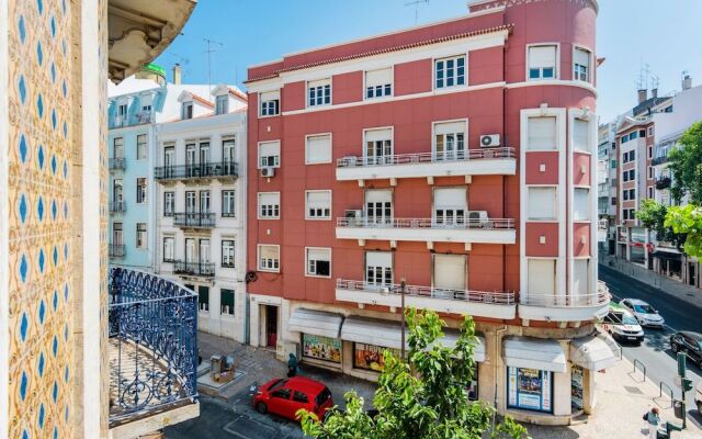Conde 3BDR Luxury