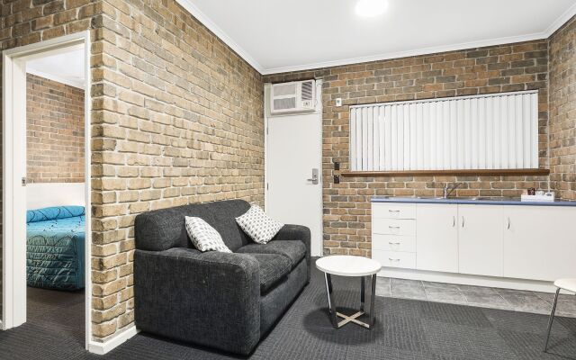 Marion Motel and Apartments