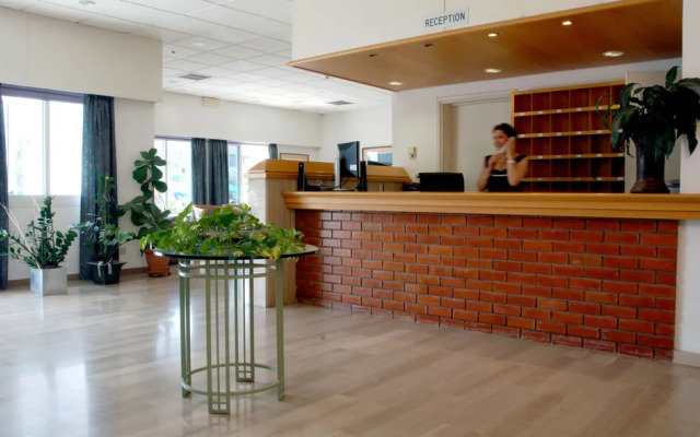 Blue Crane Hotel Apartments