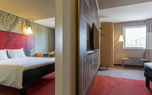 ibis Paris Pantin Eglise