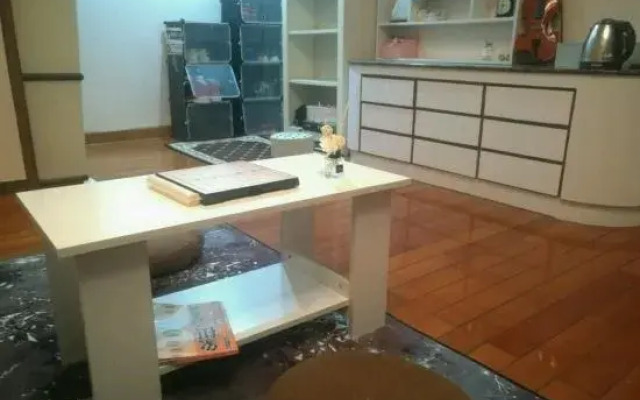 Qixiaoshu Youth Hostel