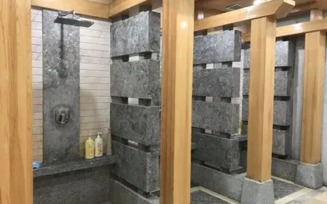 Chiping Hotel