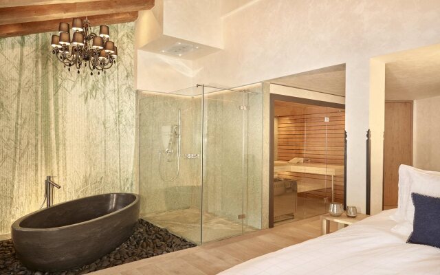 Hotel Firefly