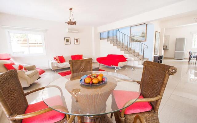 Tranquility 4 bedroom villa