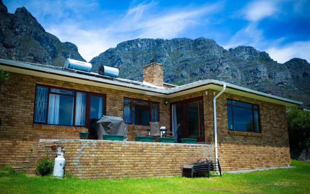 Villa Atlantica Boutique Guesthouse