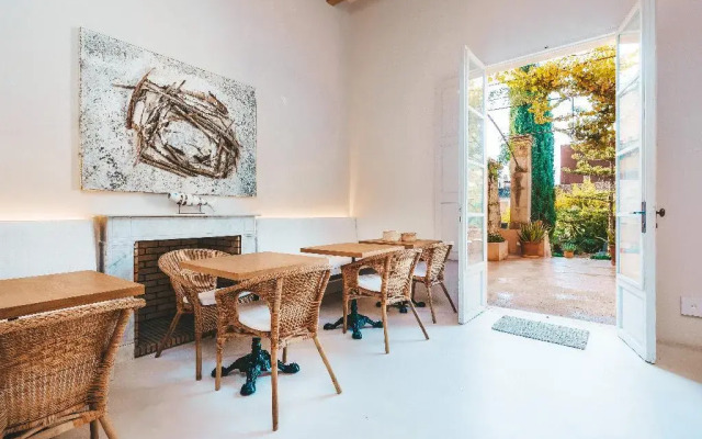 Yartan Boutique Hotel