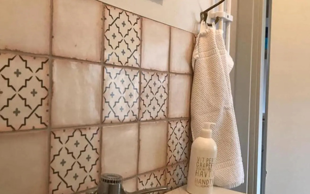 Bull-August gård vandrarhem/hostel