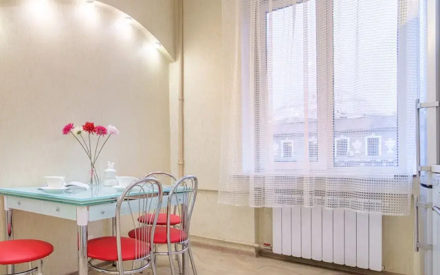 Апартаменты Flatsis, пл. Конституции, 2