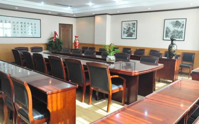 Xi'an Xinyuan International Hotel (Mingcheng Wall Yongxingfang Branch)