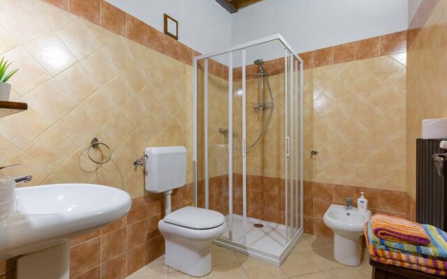 Casale Medievale-Per La Dolce Vita