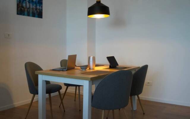 Ap Chronos > Enjoy Timisoara From an Urban Retreat
