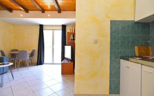 Apartments Maro