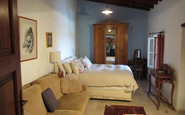 Melissi House