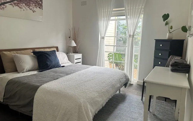 Toorak Executive & Corporate Residence