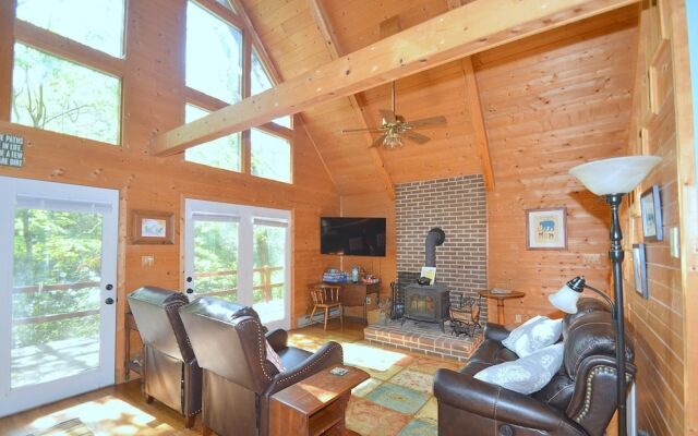 Rosies Creekside Retreat - 3 BR Escape!