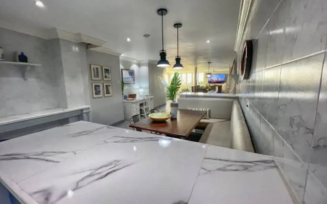 Villa Isabella Discovery Bay