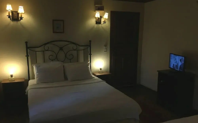 Piccolo Mondo Hotel