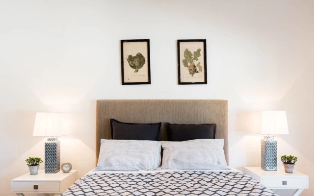 Live in Federation Style Luxury With Stunning Views