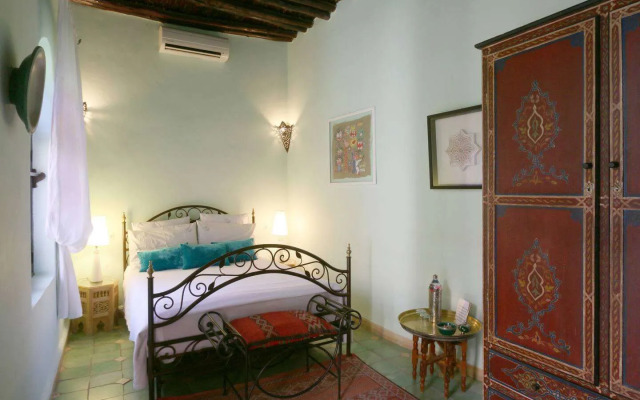 Literary Riad Hemingway