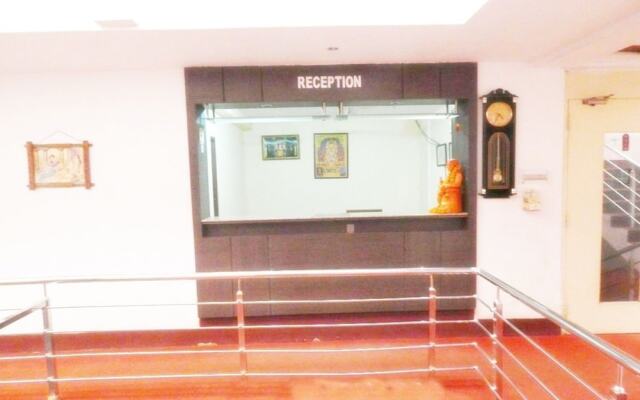 Hotel Ashapura International By Zingo