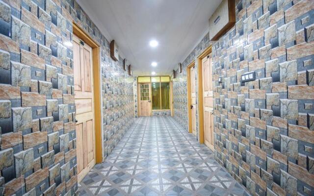 OYO 66476 Hotel Divine Kashmir