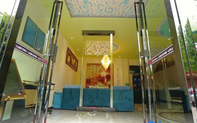 Mengzi love me 258 love themed hotel (Xintiandi Diannan street branch)