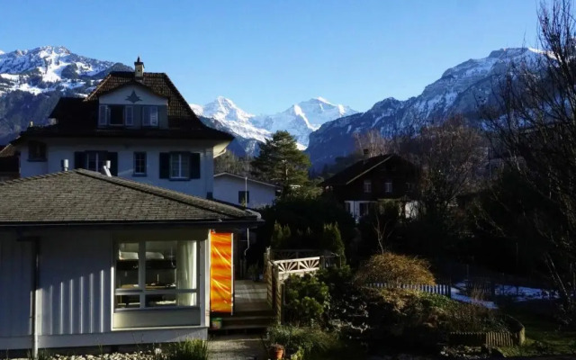 Adventure Guesthouse