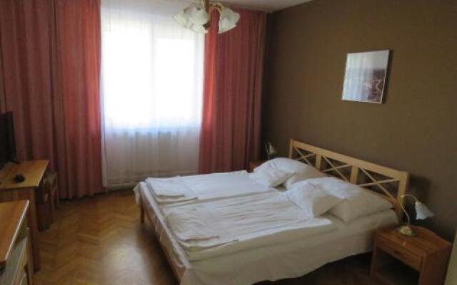 Thermal Hotel