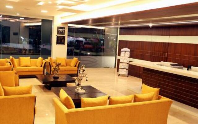 Hotel Lakshmi at Thanjavur