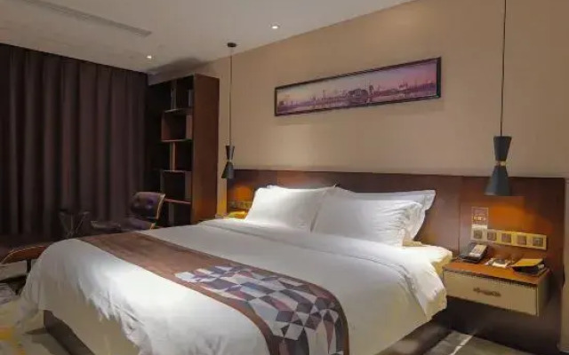 James Joyce Coffetel (Yancheng Helan Huahai)